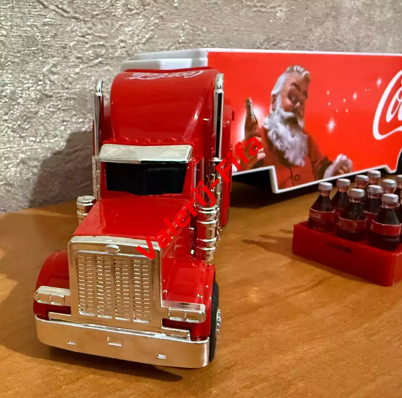 Большой Коллекционный грузовик Кока-кола 3