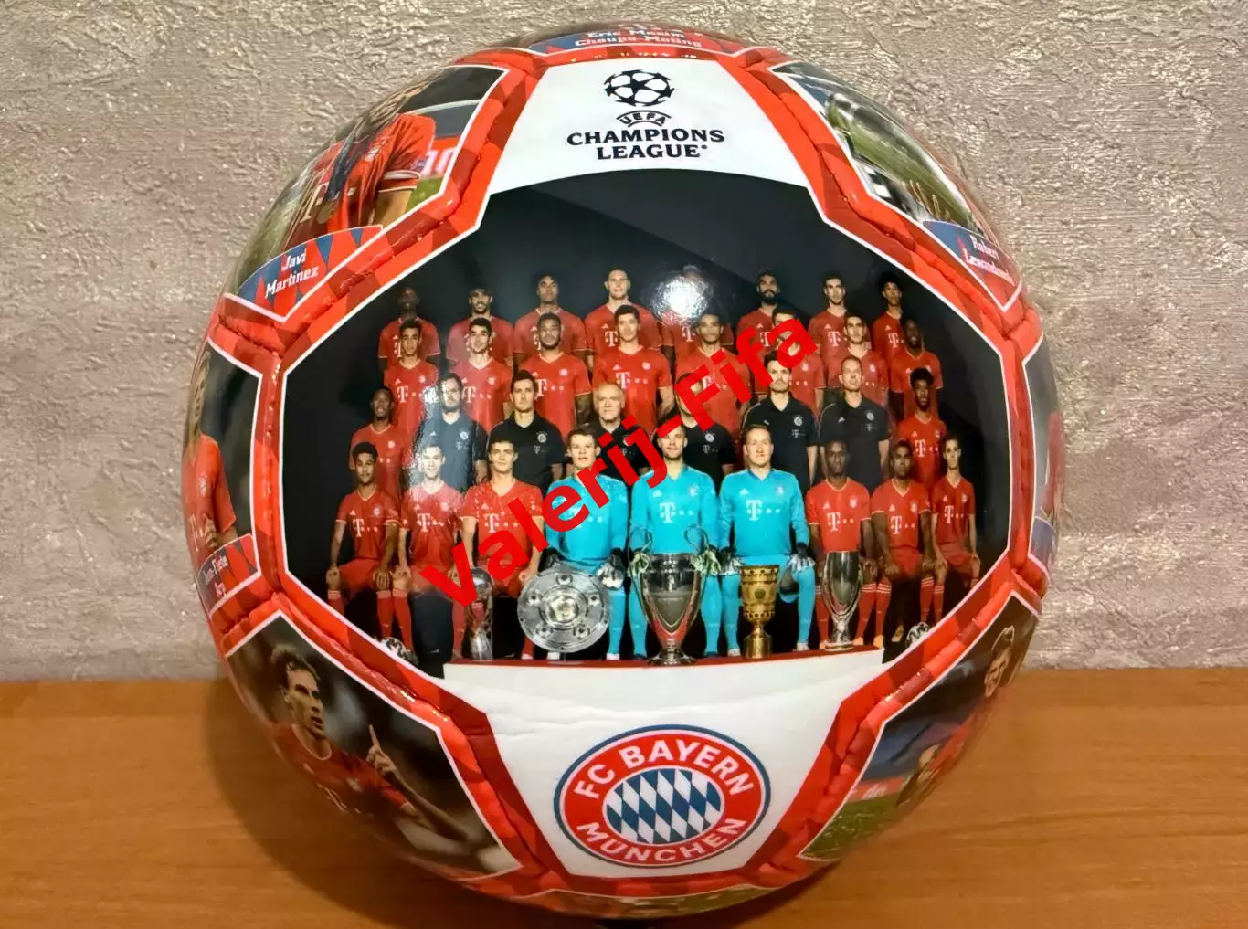 Коллекционный мяч Фк Бавария 1