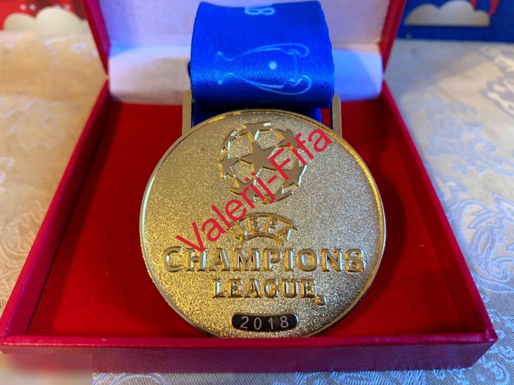 Копия золотая медаль Уефа Лига Чемпионов 2018 1