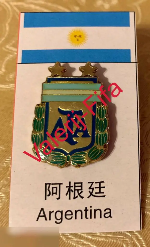 Значок Федерации футбола: Сборная Аргентина (Страны ЧМ2018)