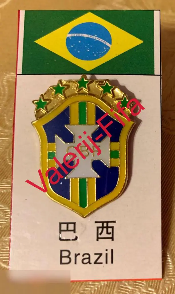 Значок Федерации футбола: Сборная Бразилия (Страны ЧМ2018)