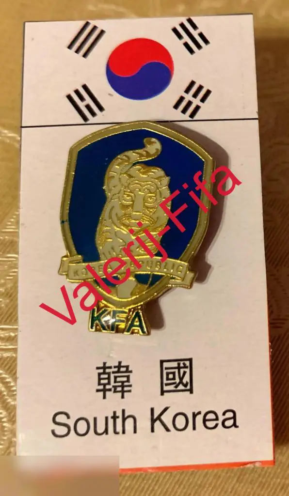 Значок Федерации футбола: Сборная Южная Корея (Страны ЧМ2018)