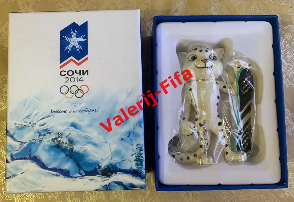 2 Статуэтки-шкатулки Зайка и Леопард. Олимпиада Сочи 2014 6