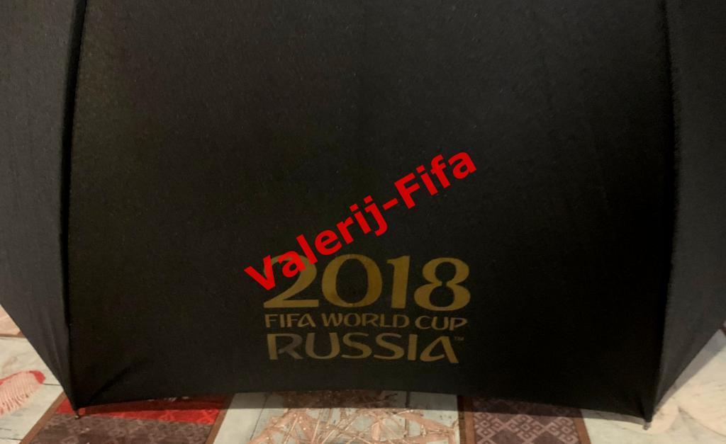 Зонт-трость сотрудника Fifa. Чемпионат мира 2018 1