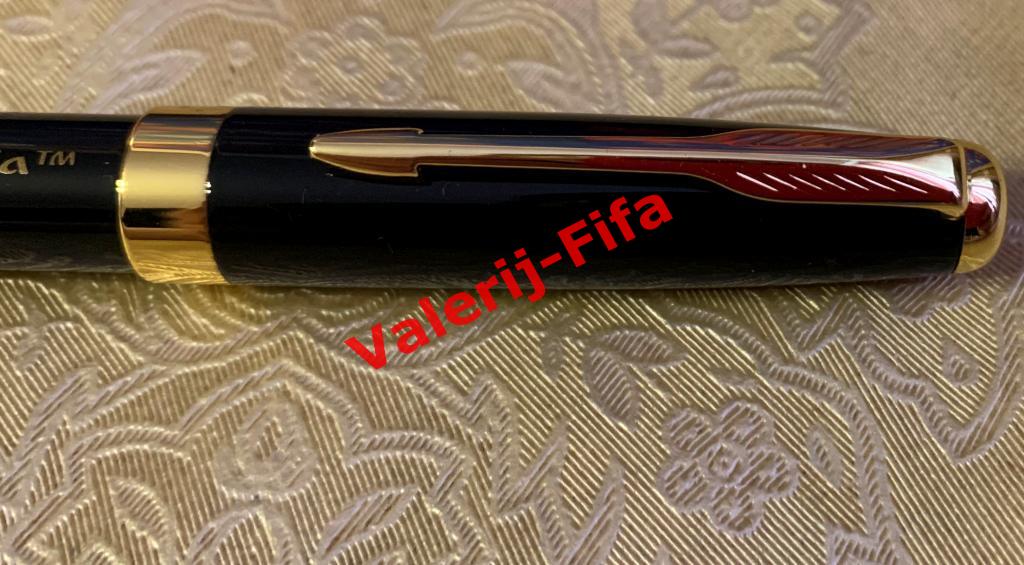 Ручка Fifa в подарочном футляре. Чемпионат мира 2018 3