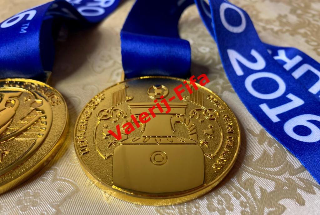 Медаль Уефа Евро 2016. Эксклюзив 3