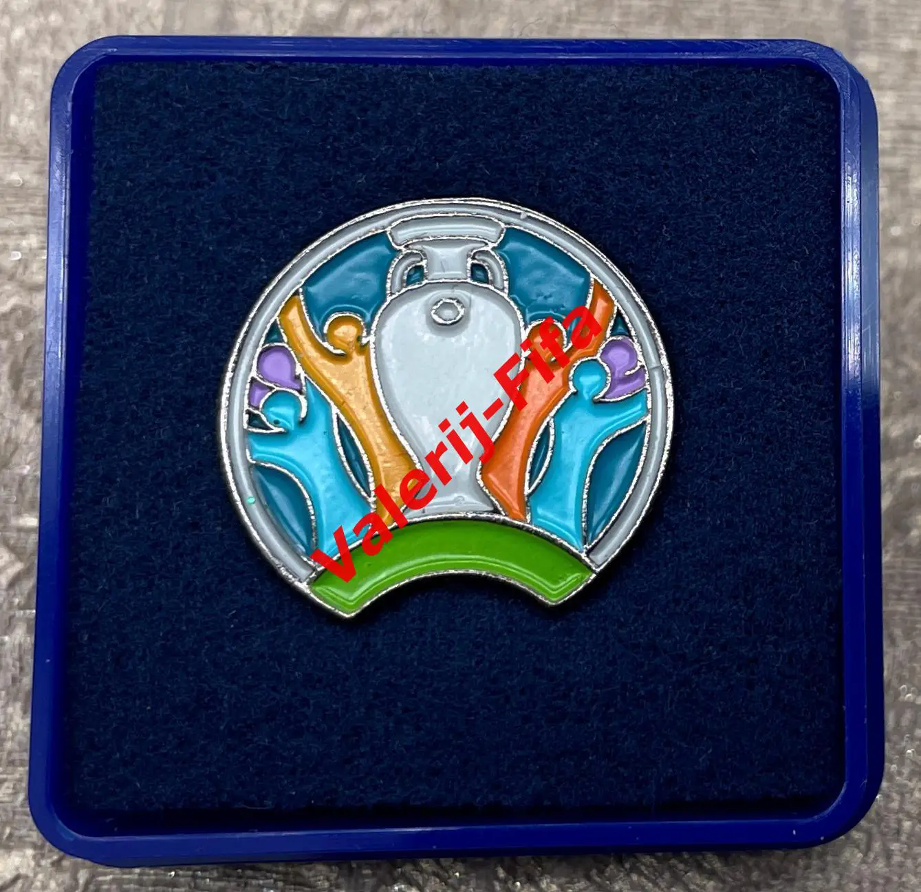 Эксклюзивный значок Кубок Уефа Евро 2020