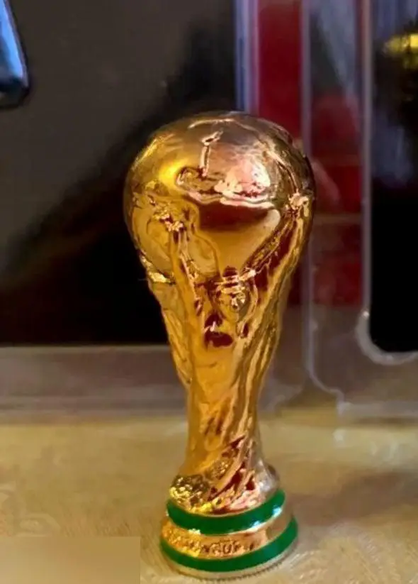 Лицензионная копия Кубок Fifa (4,5 см) Чемпионат мира 2018 4