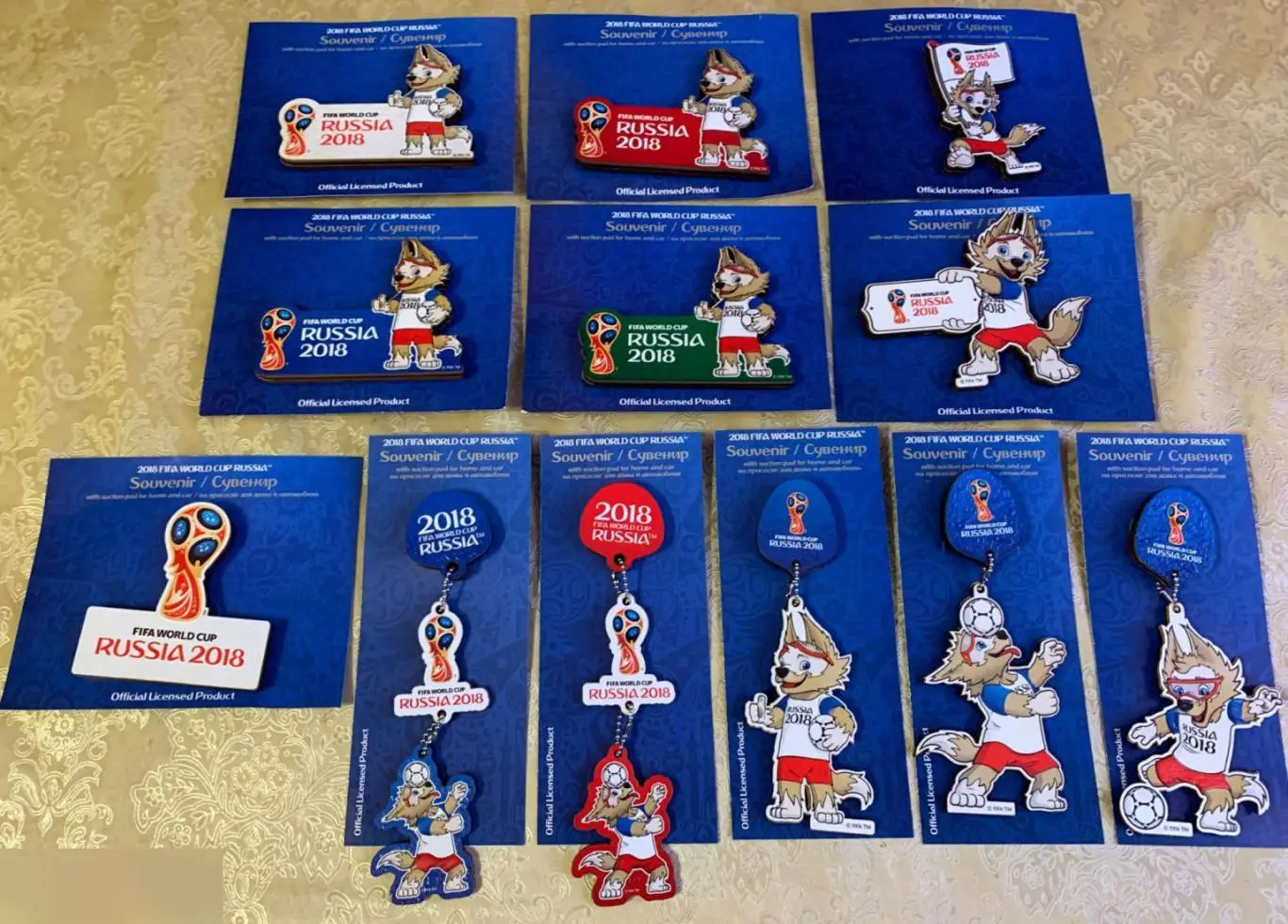 Набор из 12 сувениров "Забивака на присоске". Чемпионат мира 2018 1