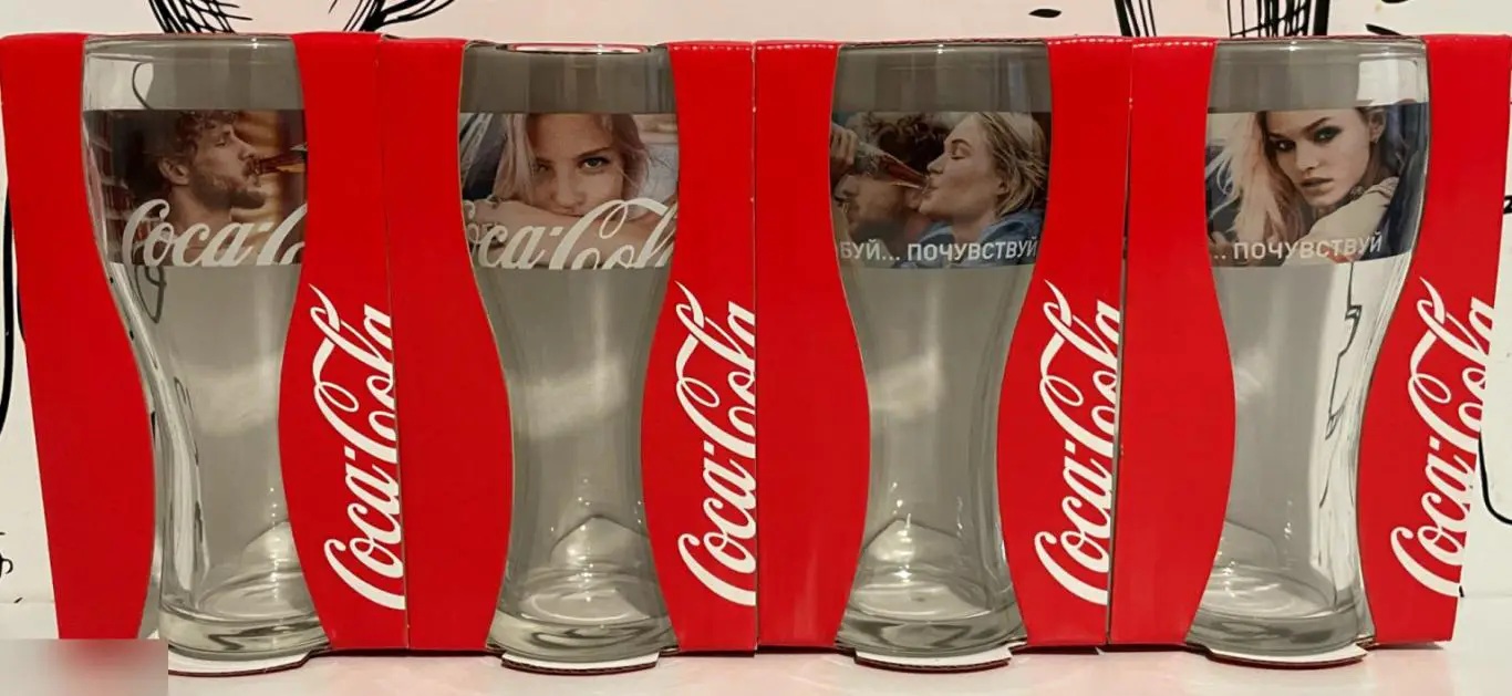 Набор 4 стакана с девушками Кока-кола