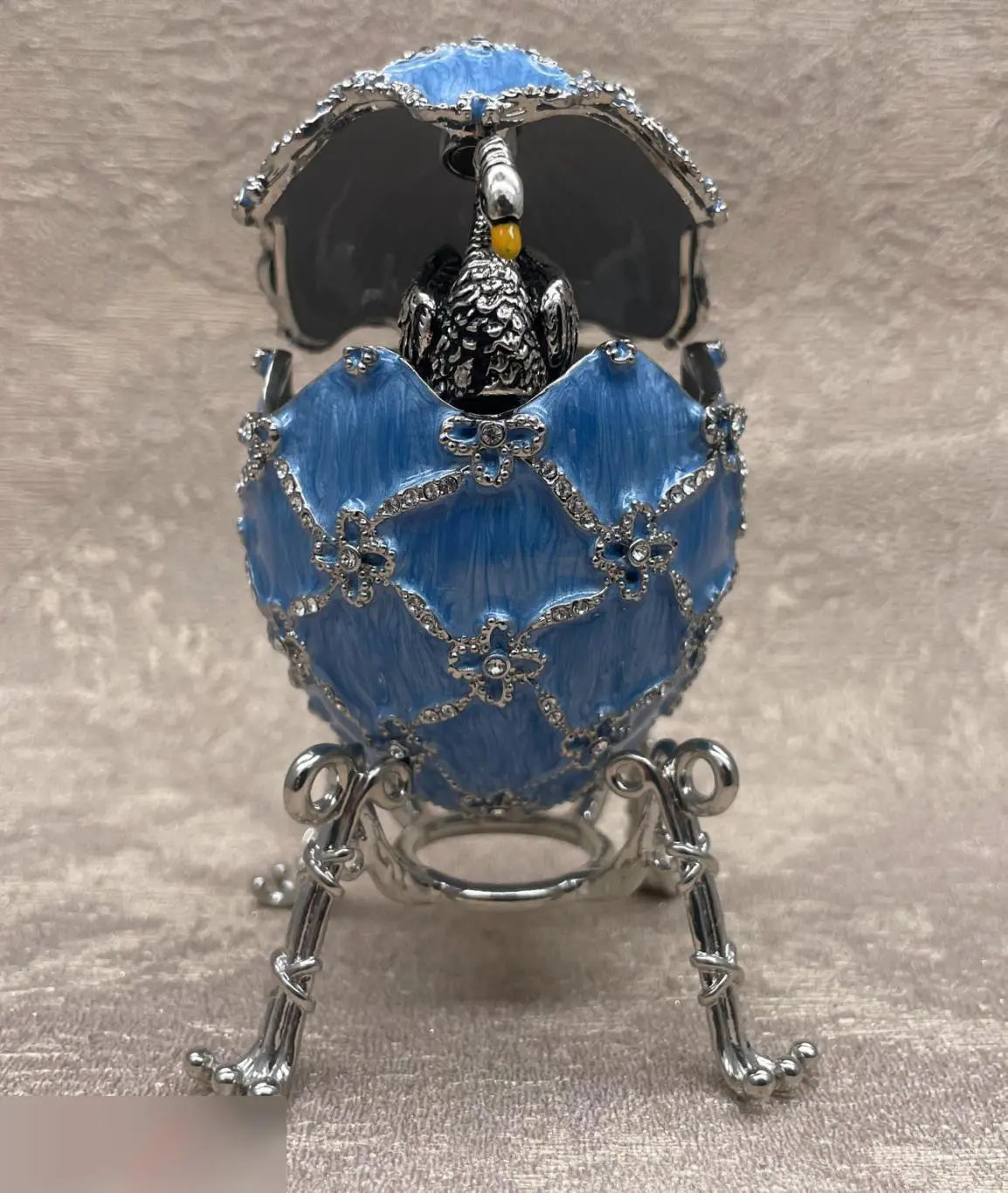 Яйцо Фаберже Лебедь. Лебединое озеро 5