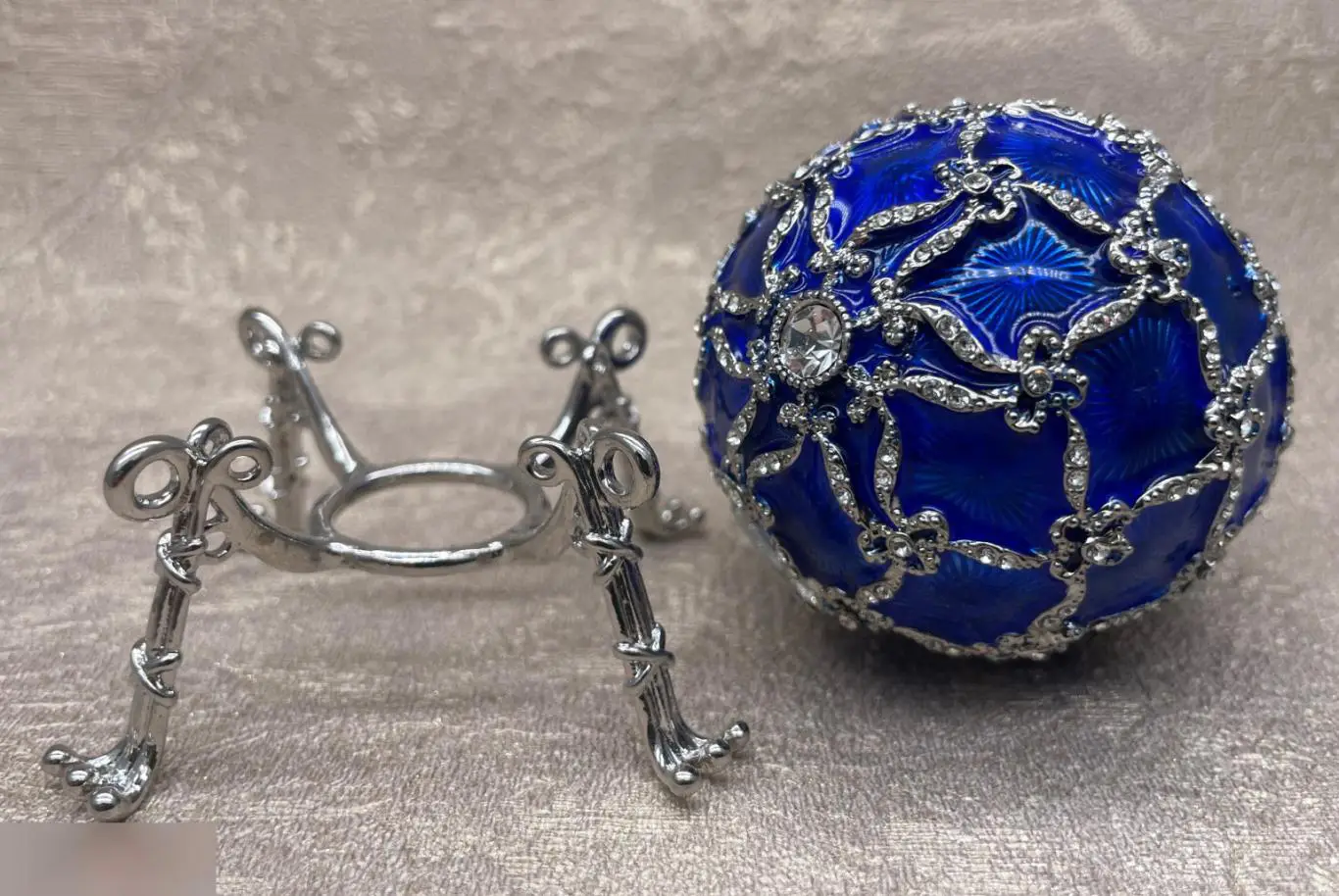 Яйцо Фаберже Лебедь. Лебединое озеро 7