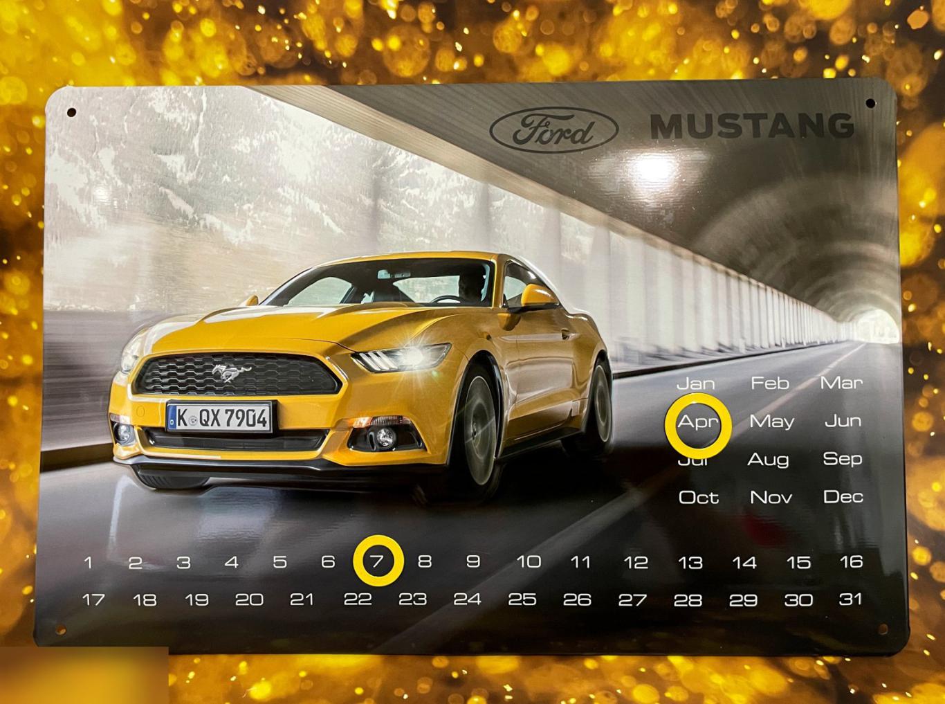 Вечный календарь Ford Mustang. Сделано в Германии