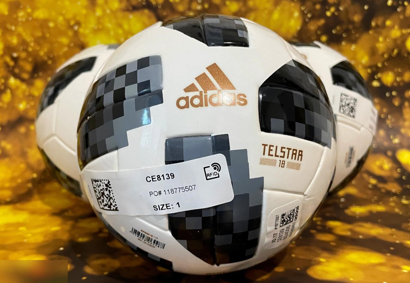 Коллекционный мяч Mini Adidas Telstar 2018 c автографом 2