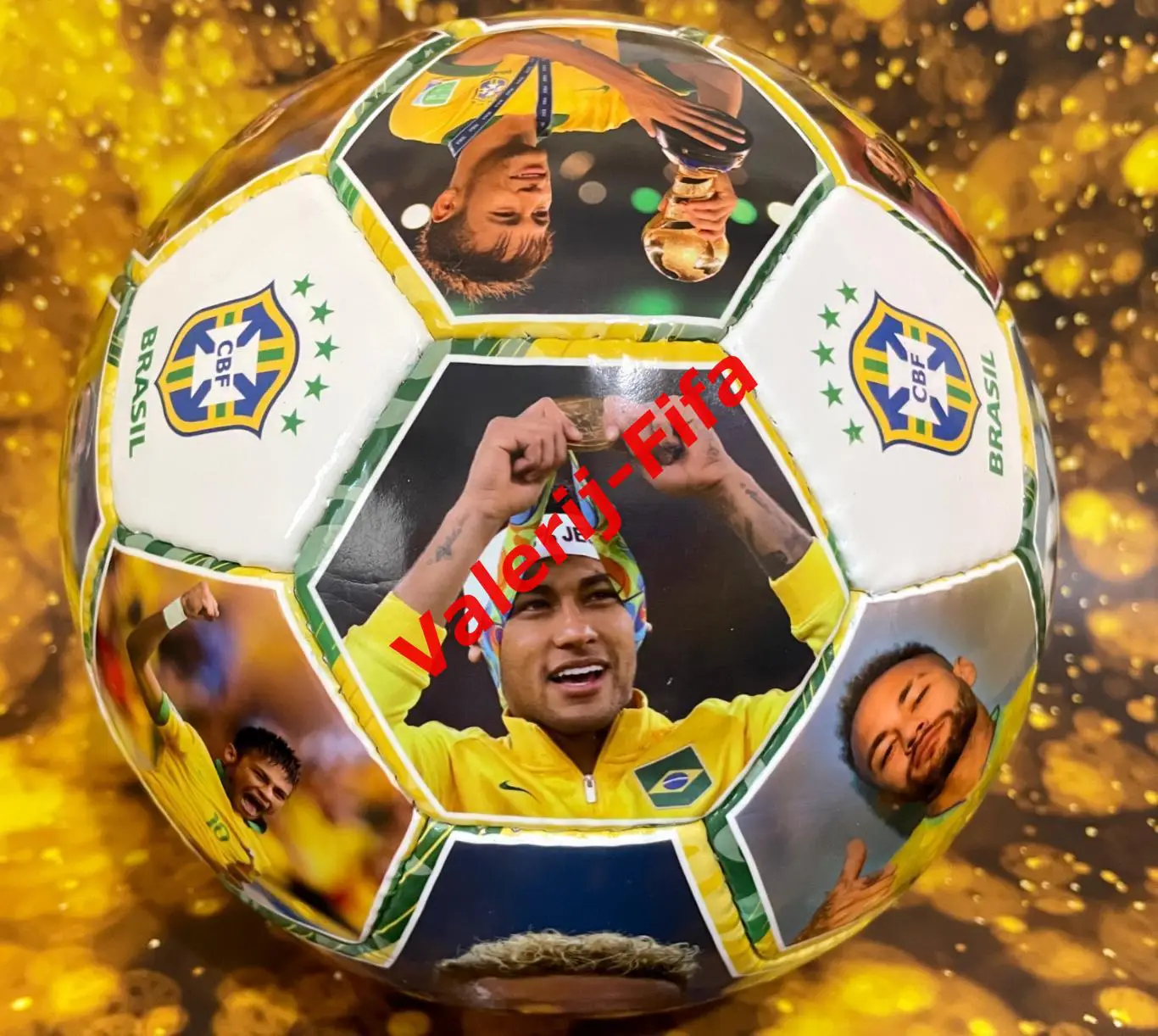 Коллекционный мяч с Неймаром 2