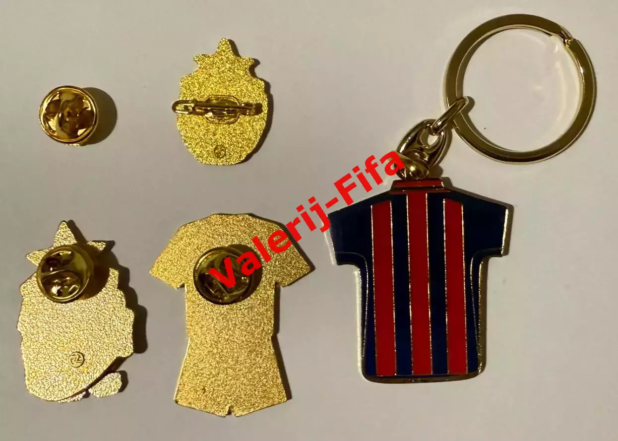 Коллекционный набор значков ФК ЦСКА 4