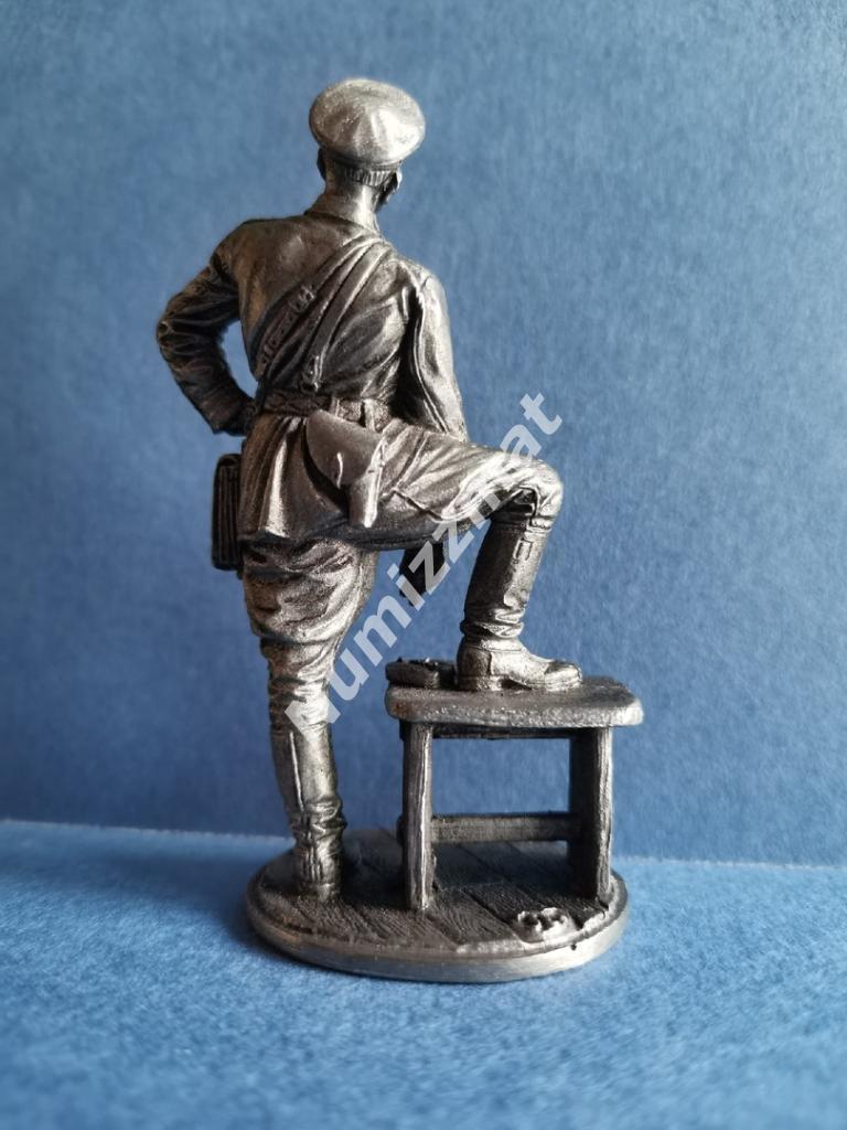 Оловянная миниатюра. 54 мм. Офицер Госбезопасности НКВД СССР 1