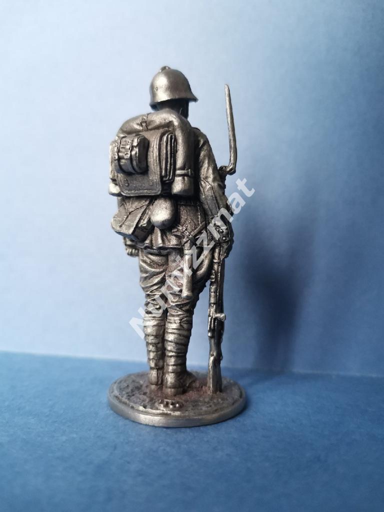 Оловянная миниатюра. 54 мм. Красноармеец пехоты РККА, 1939-41 гг 1