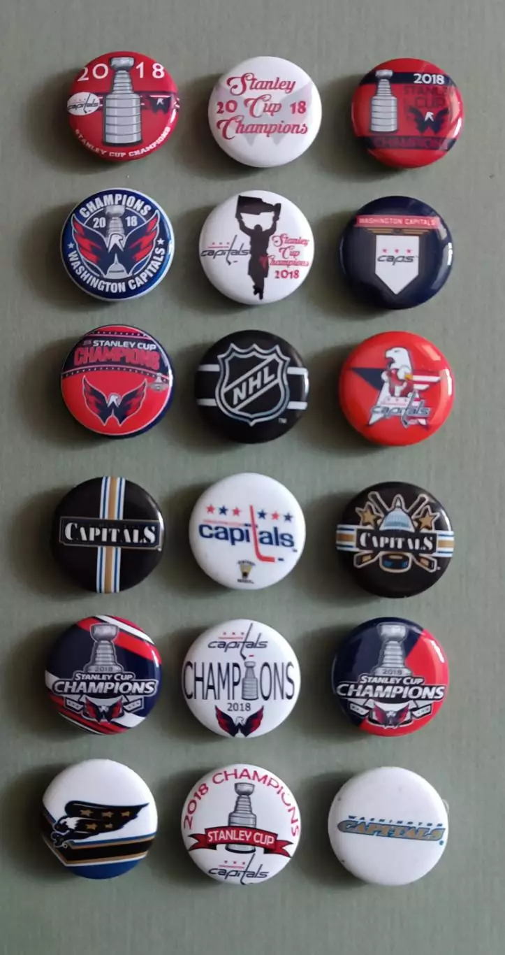 Значки нхл 1