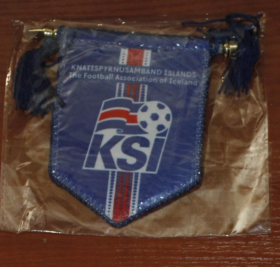 Вымпел Федерация футбола Исландии (синий)