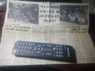 _ вырезки из газет СКА Ленинград - Вашингтон Кэпиталз суперсерия НХЛ 1989