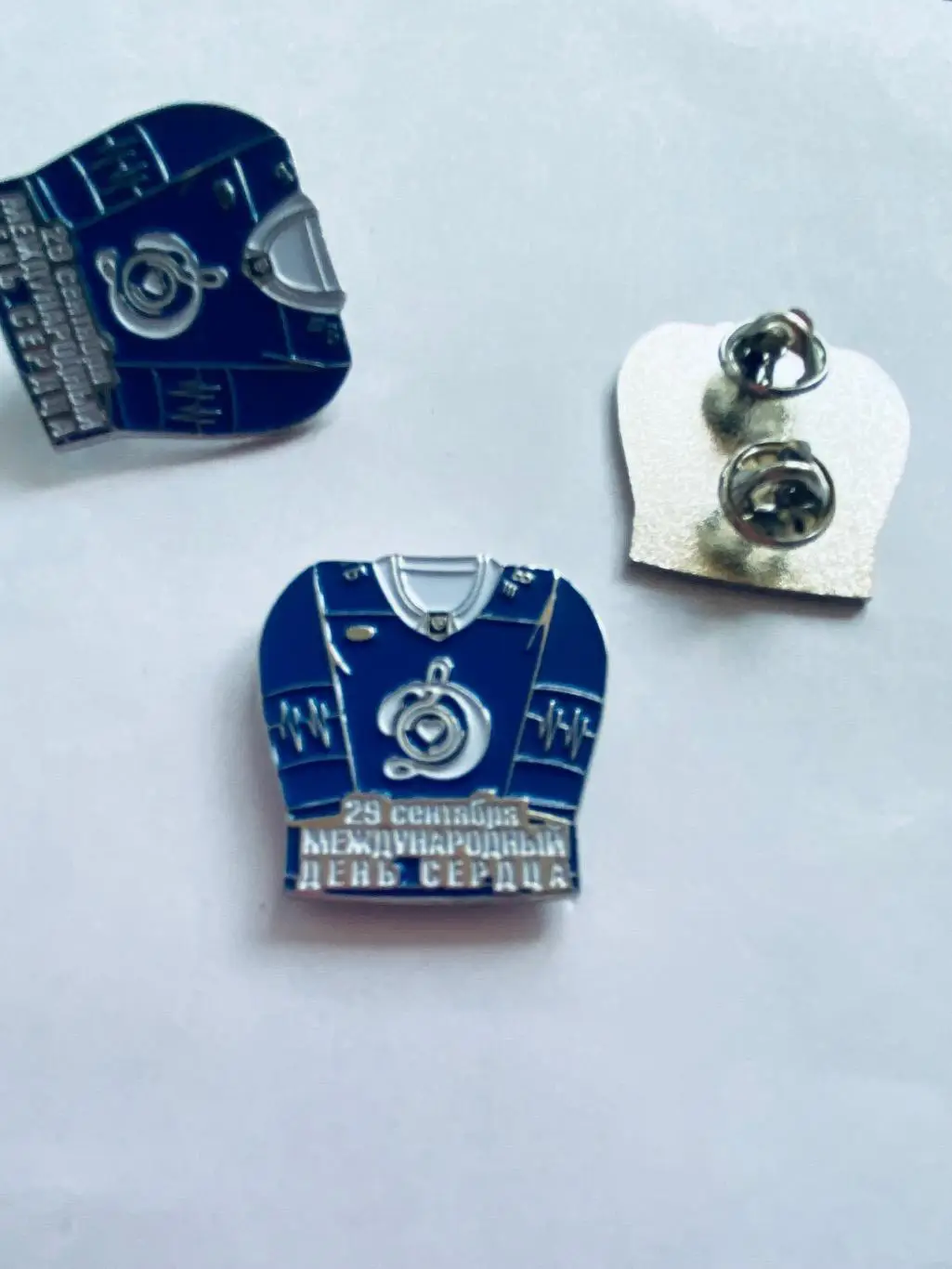 Значок Динамо хоккейная джерси