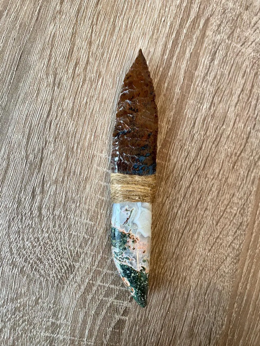 Нож из натуральных камней. Обсидиан, агат Армения