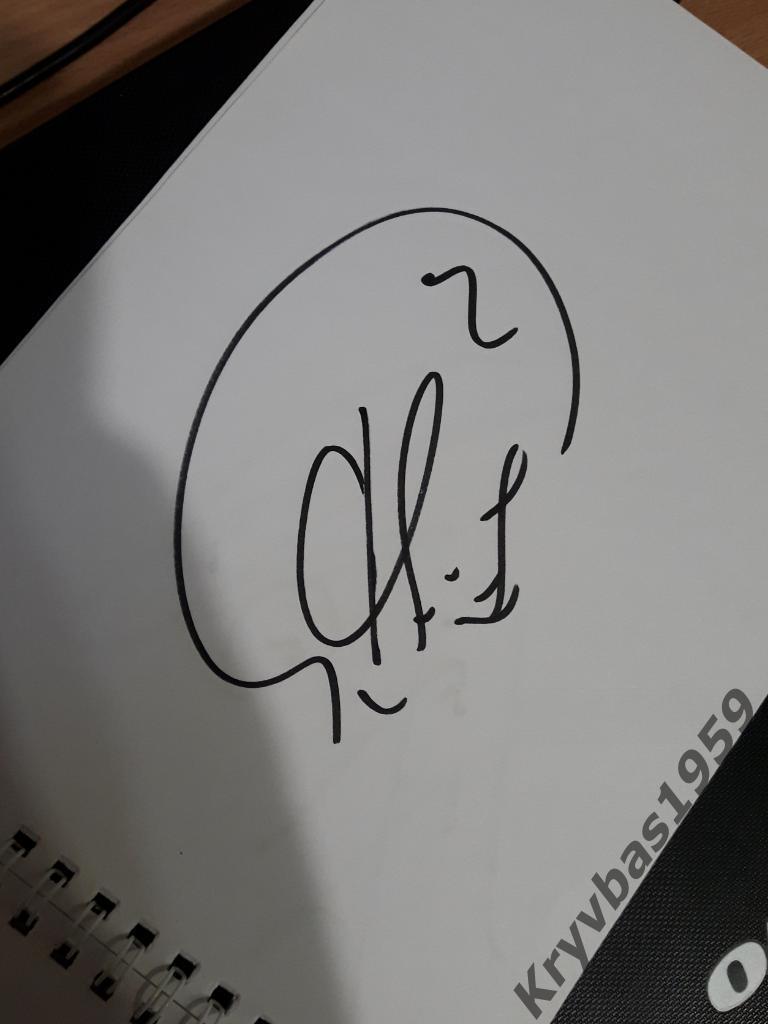Автограф Тиаго Силвы (Милан, ПСЖ, Челси, сборная Бразилии)