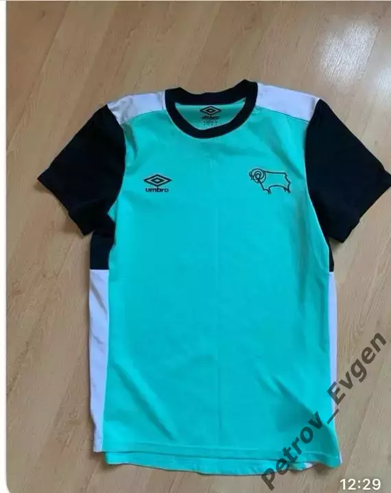 Футболка Дерби Каунти.