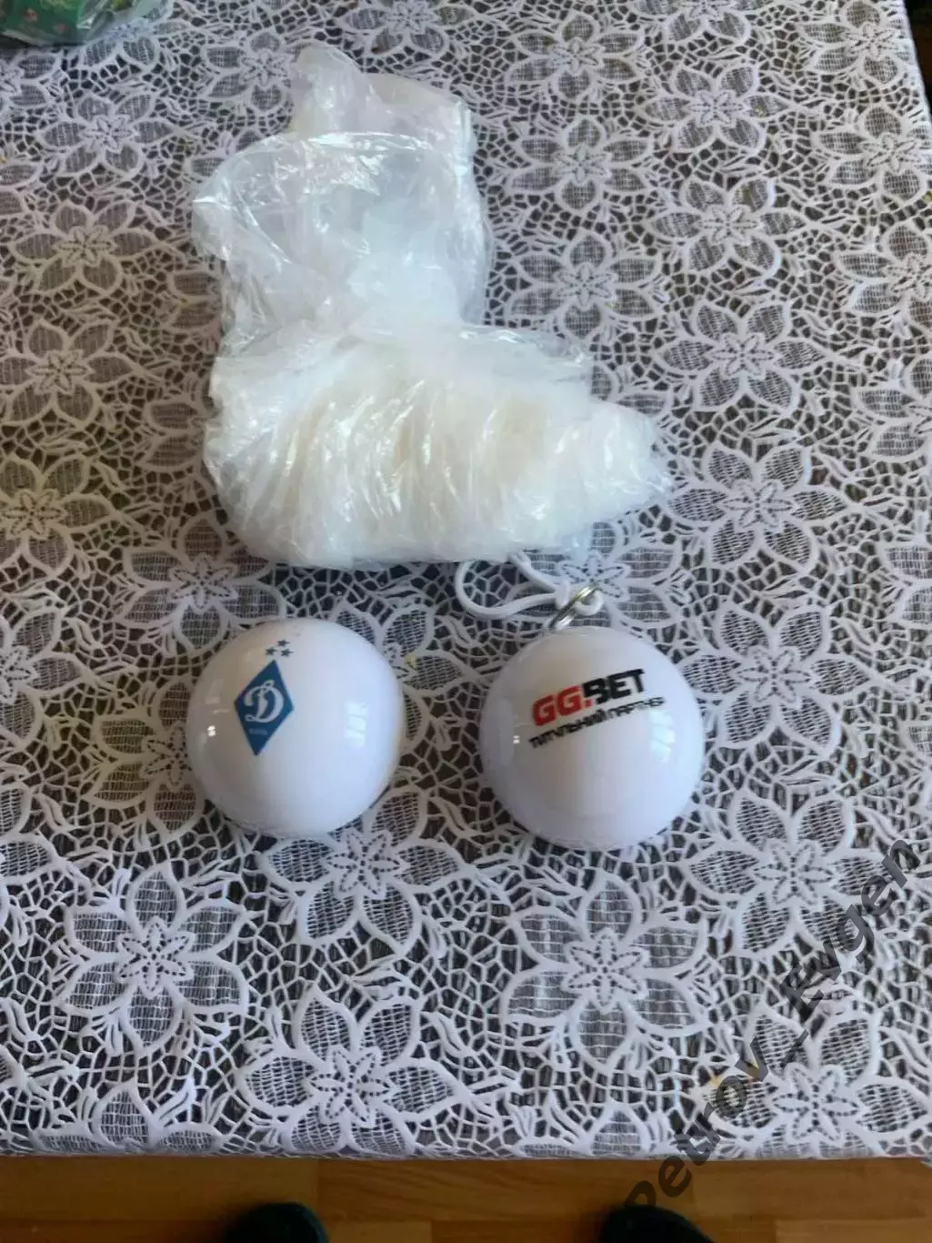 Плащь плюс футляр Динамо Киев. 2