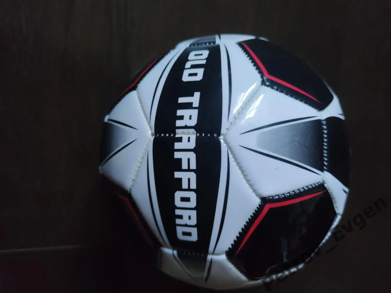 Мяч Ман Юн+ Ст-он Олд-Трафорд. 2