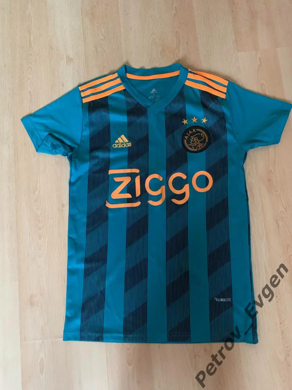 Фут-ка Аякс.