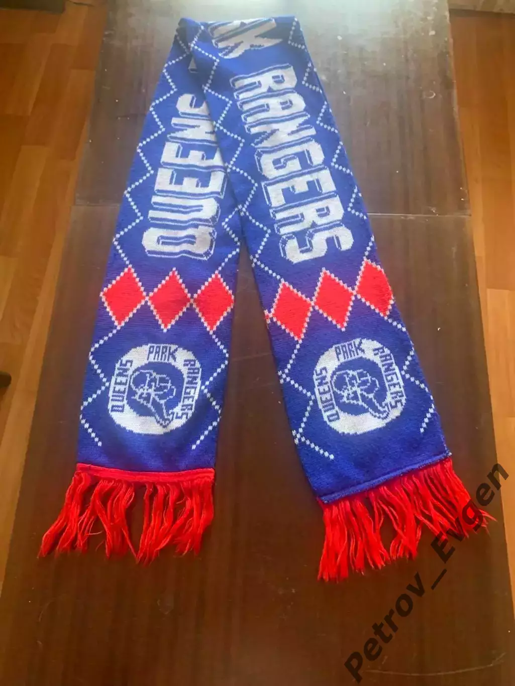 Шарф КПР Англия.