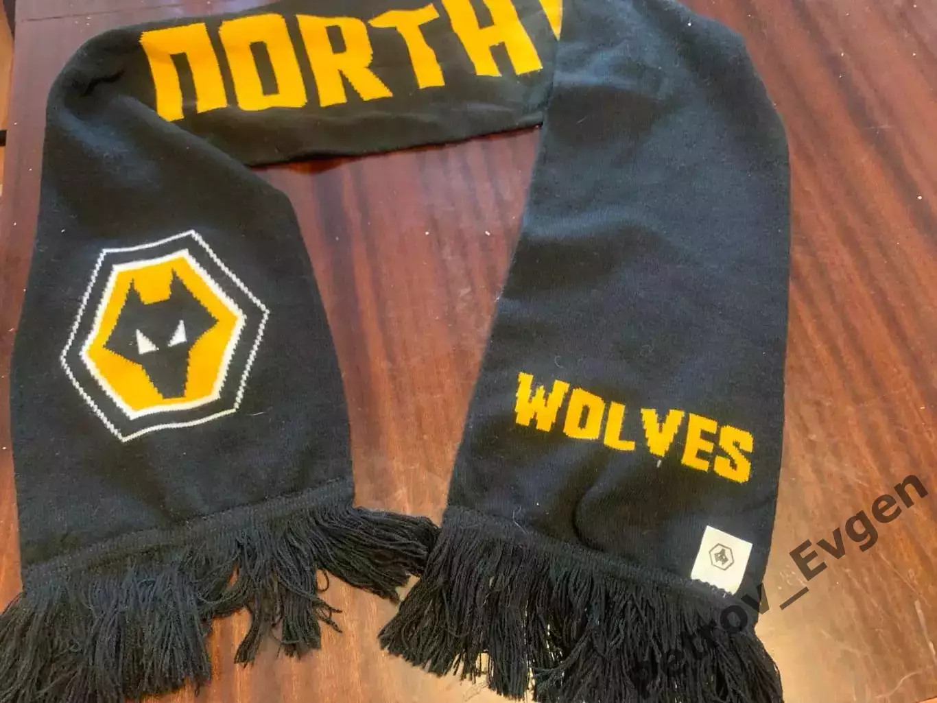 Шарф Вульверхемптон 2022/23. 1