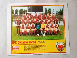 Плакат из журнала Стадион- Dynamo Berlin 13