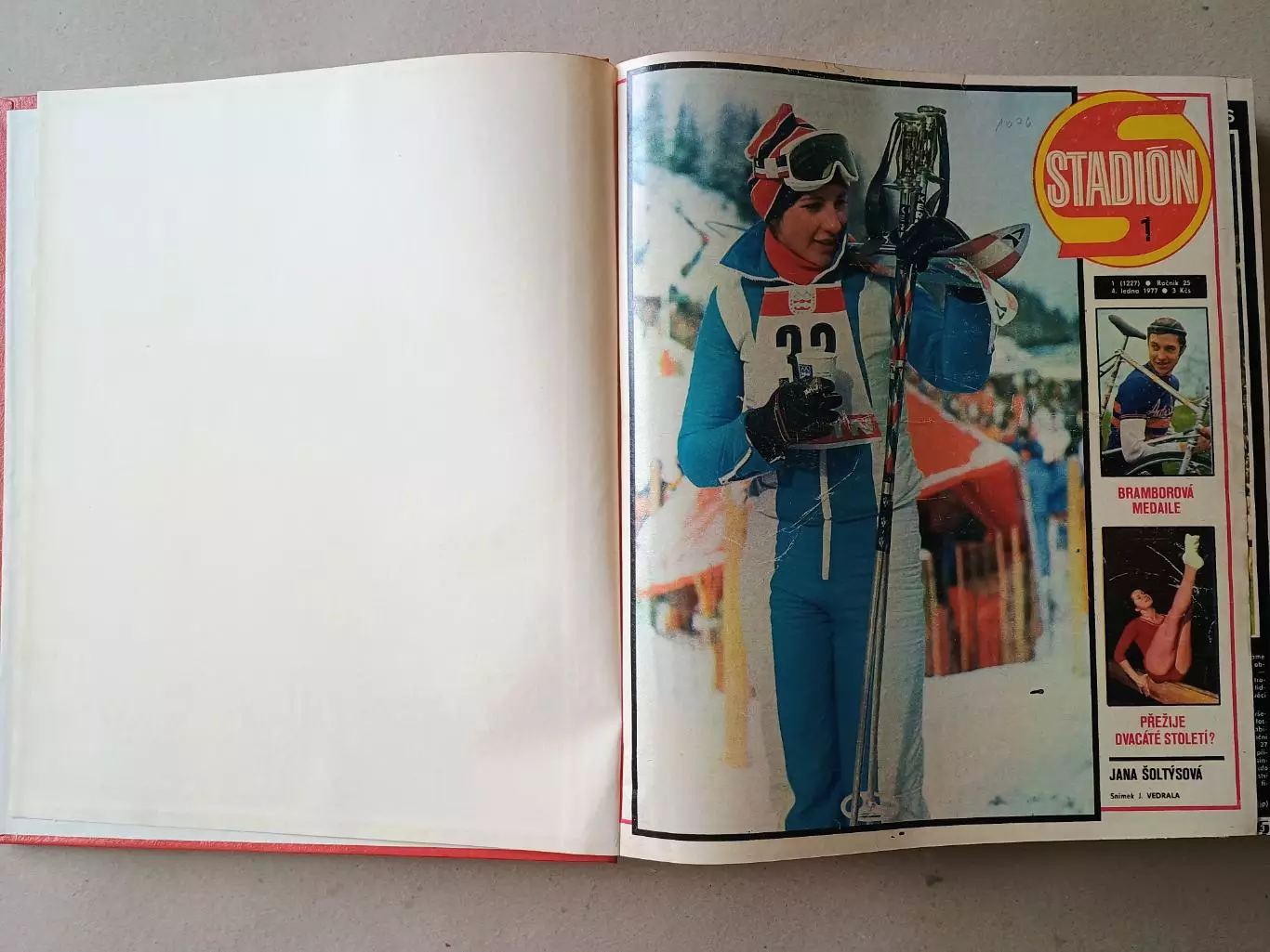 Журнал Стадион 1977 г. в 2-х книгах. 2