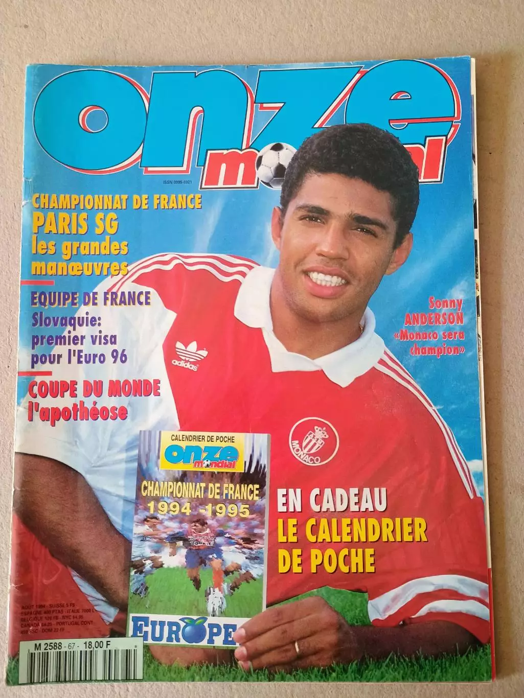 Onze mondial n.67/ 1994-Отсутствуют карты Onze + poster A2