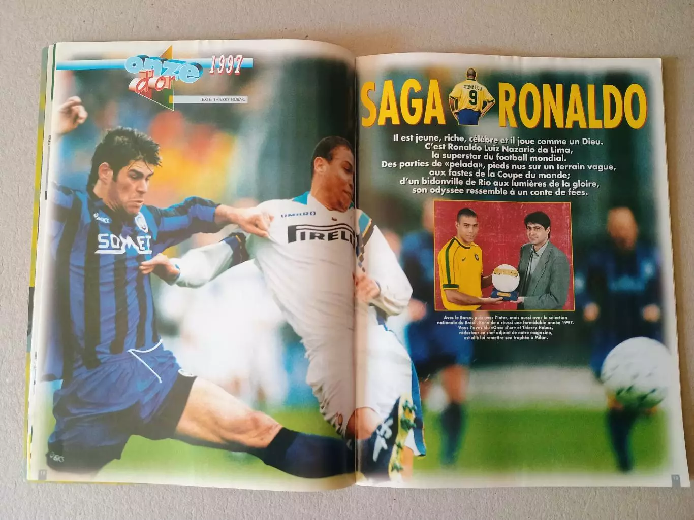 Onze mondial n.107/ 1997-Отсутствуют карты Onze + poster A2.. 1