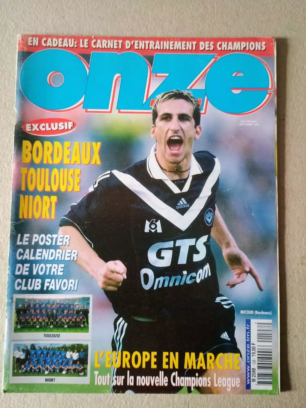 Onze mondial n.128/ 1999-Отсутствуют карты Onze + poster A2..