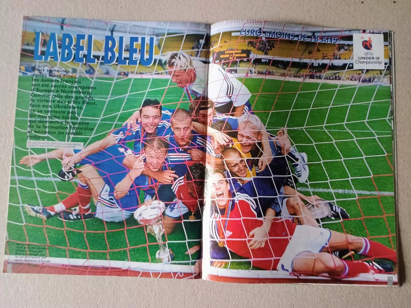 Onze mondial n.139/ 2000 -Отсутствуют карты Onze + poster A2.. 4