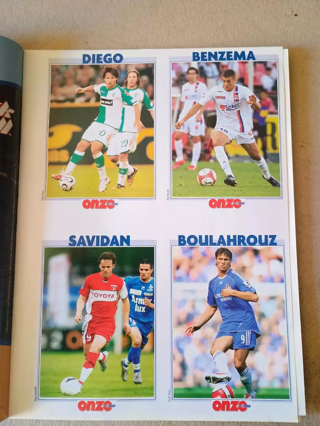 Onze mondial n.215/2006 6