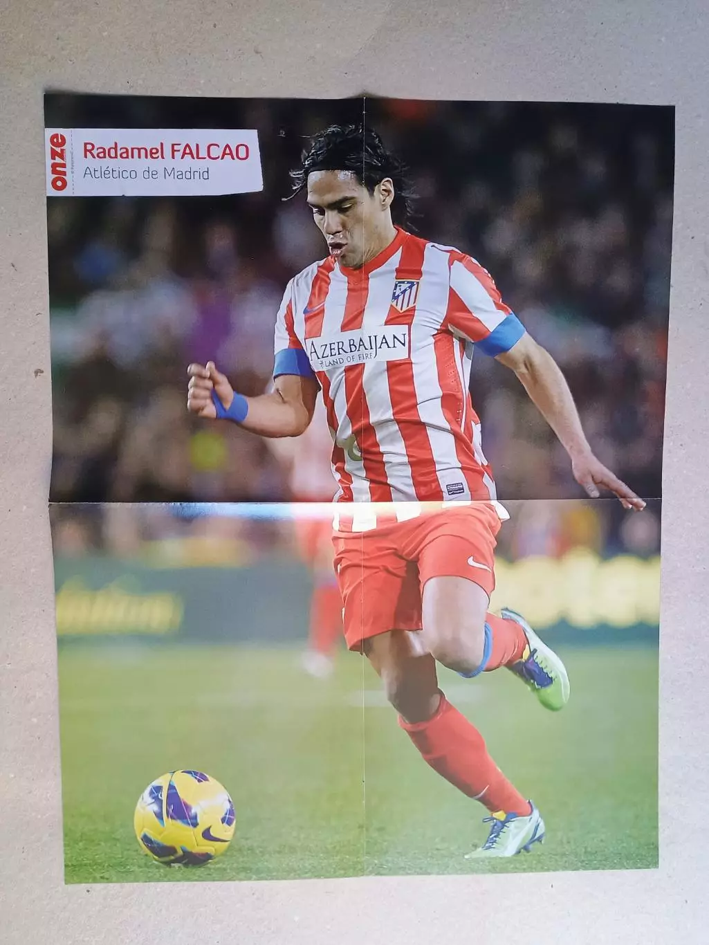 Poster A2- Falcao,Cabella
