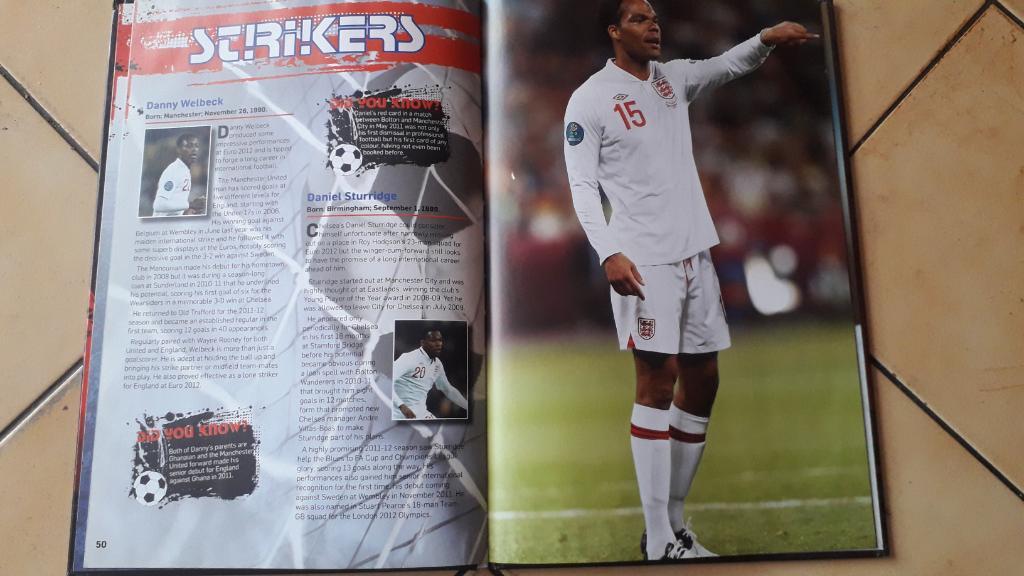 The OffIcial England Annual 2013 4