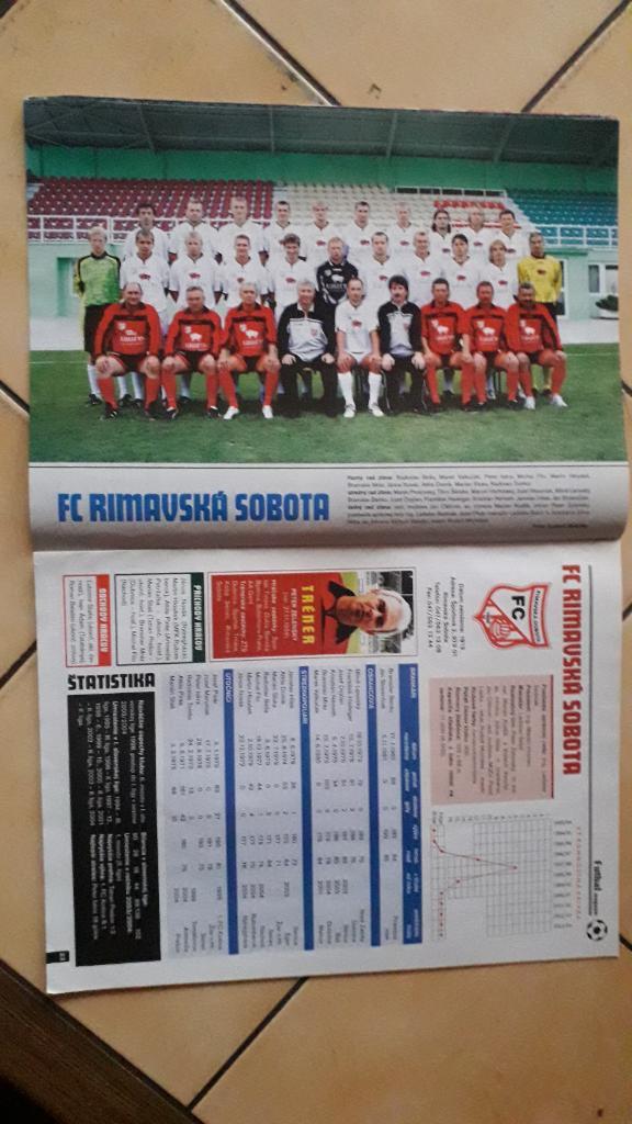 Словацкий журнал Futbal magazin Nr. 8/2004. 2