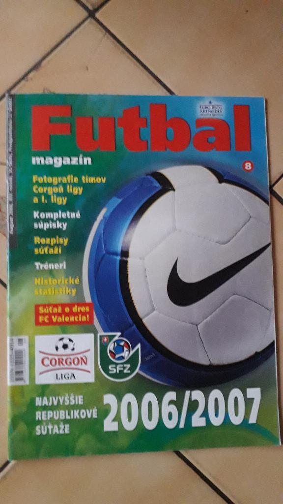 Словацкий журнал Futbal magazin Nr. 8/2006.