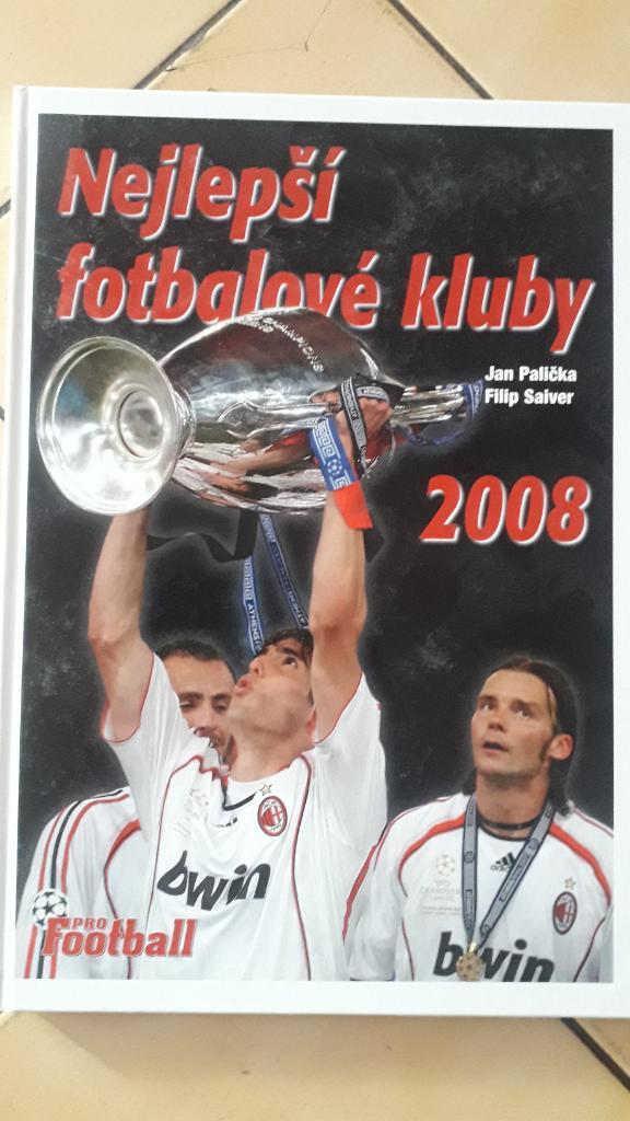 Книга Лучшие футбольные клубы 2008