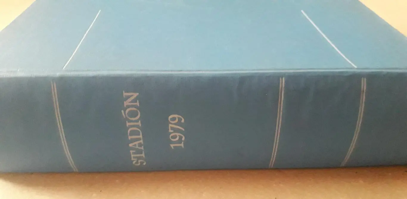 Журнал Stadion, полный 1979 год в одной книге.