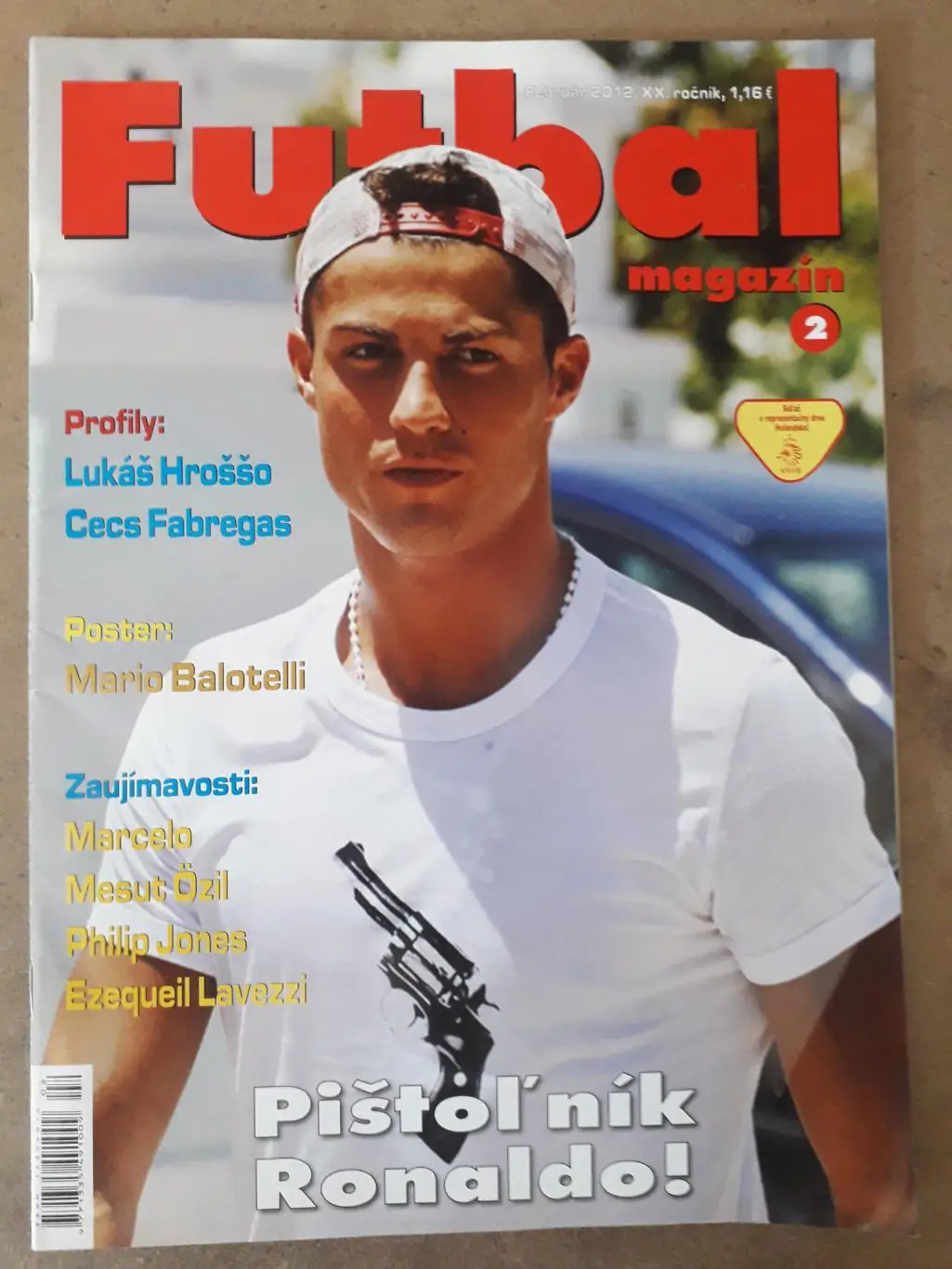 Словацкий Futbal magazin 2/2012