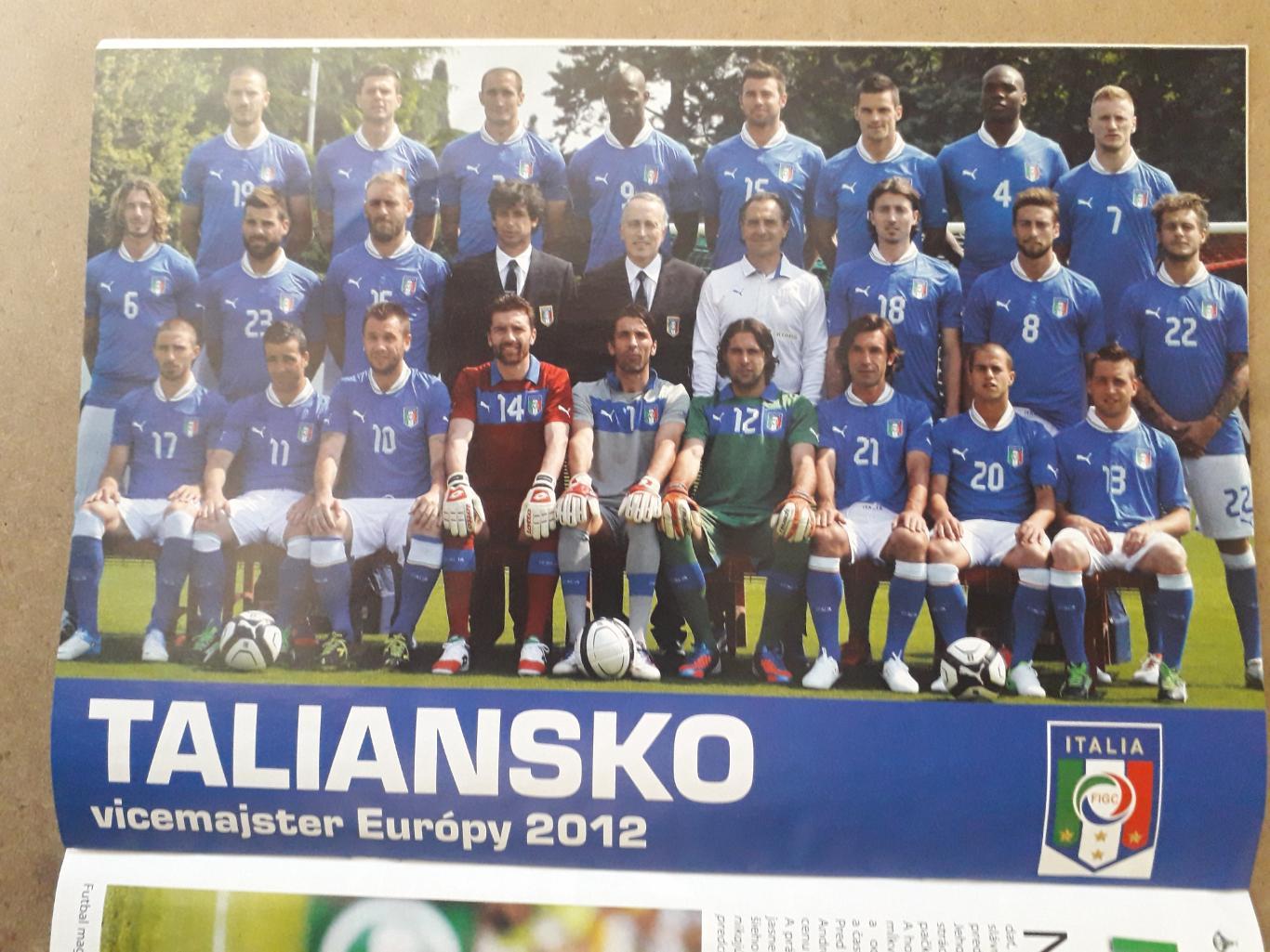 Словацкий Futbal magazin 7/2012 3