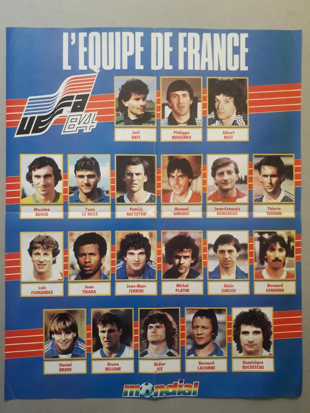 Poster A2 revue Mondial- France